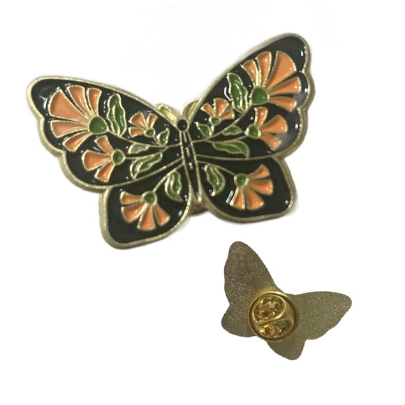 Jewelry - 🗣️Golden Poppies on Black Butterfly Pin/Brooch